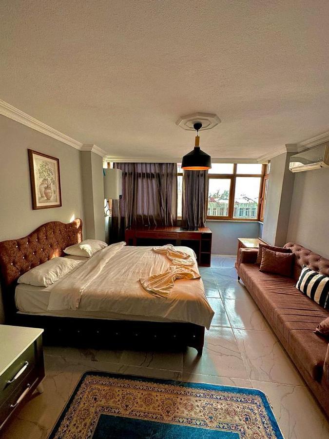 Simax Apart Hotel Istanboel Buitenkant foto