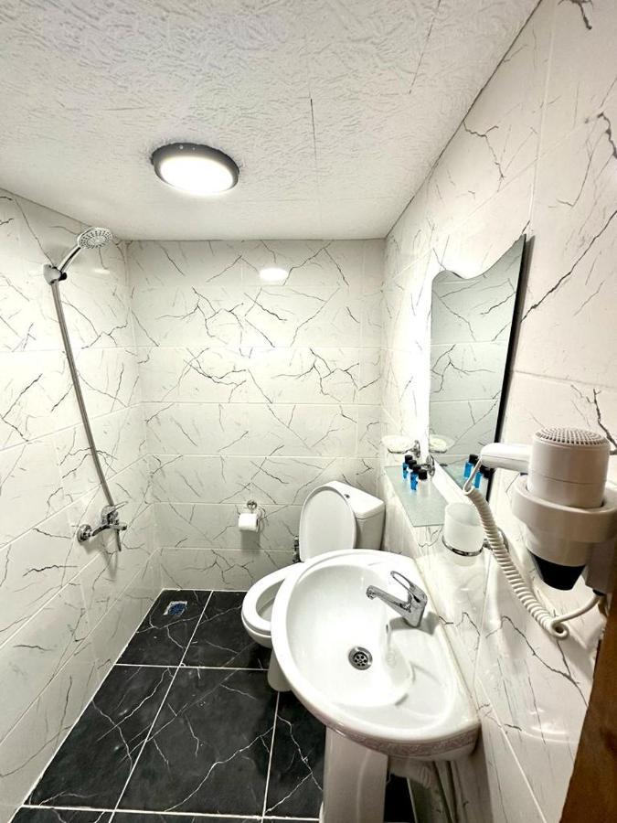 Simax Apart Hotel Istanboel Buitenkant foto