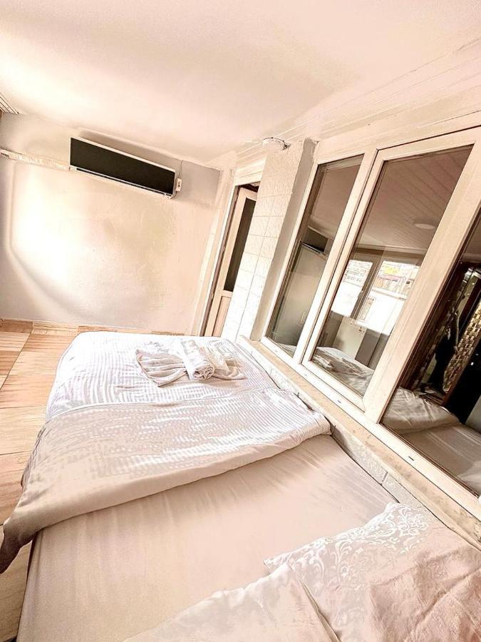 Simax Apart Hotel Istanboel Buitenkant foto